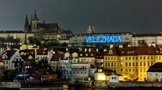 Na Hradě se objevil nápis Velezrada. Je to ostudné, uvedl Ovčáček
