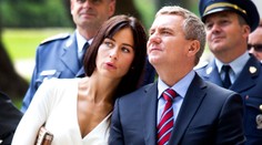 Mynářova oprava vily stojí desítky milionů. Na povolení moc nedbá