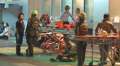 VIDEO: Nákupní centrum v Bangkoku zahalil dým. Dva zaměstnanci zemřeli