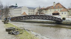 Řeky na jihu Čech vydaly "poklady." Na dně našli trezor i jízdní kola