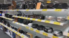 Nemáme zboží, ani nám nevrací peníze, stěžují si zákazníci známého e-shopu