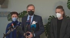 Premiér a tři ministři vyrazili na jižní Moravu. Navštívili tornádem zničené obce