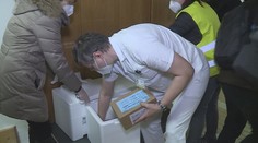 Vakcína od Moderny dorazila do Ostravy. Může se skladovat jen měsíc