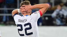 Selhal jsem, litoval Souček penalty. Spoluhráče ale chválil