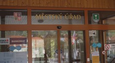 Odchod úředníků ochromil chod obce, obyvatele nemá kdo obsloužit