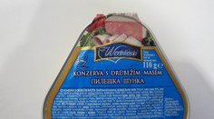 Kaufland prodával kuřecí konzervu téměř bez masa! Nemáte ji doma?