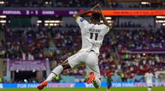 Ghaňan oslavil gól jako Ronaldo. Portugalec se jen vztekal