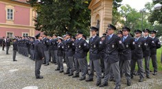 Hledáte práci? Policie nabírá 120 lidí. Tohle všechno musíte splnit