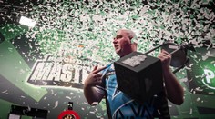 Cross ovládl Dutch Darts Masters. Mistr světa se nedostal ani do finále