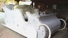 Po silnicích se prohánějí saně! Mají motor ze staré škodovky