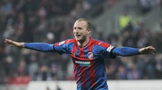 Anglie vábí Krmenčíka! Může si i vybírat, tvrdí střelcův agent