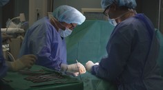 Nádor odstraní skoro bez jizvy. Lékaři začali s novou metodou léčby rakoviny