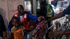 Zachránění migranti už týden bloudí po moři. Nikdo je nechce