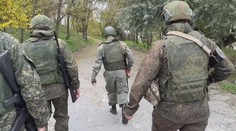 Ukrajinská protiofenziva začala, potvrdil Zelenskyj. Putin ji shazuje