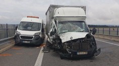 Řidiči za usmrcení silničářů v Uherském Hradišti hrozí až šest let vězení
