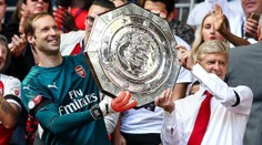 Otázka pro Arsenal: Wenger končí, znamená to i odchod Čecha?