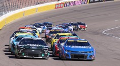 Začíná jít do tuhého. Sérii NASCAR čeká třetí závod od konce sezony