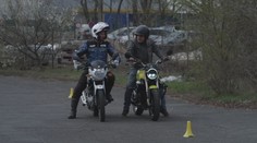 Počet smrtelných nehod na motorkách roste. Pomoci by mohly motorkářské kurzy