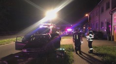 Muž s autem plným migrantů se snažil ujet policii. Honičku ukončila nehoda