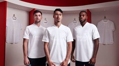 Arsenal oblékne speciální bílé dresy. Bojuje proti zločinu mladistvých