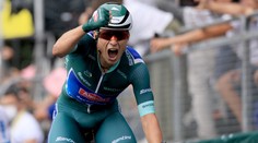 Philipsen ovládl už čtvrtou etapu Tour. Sagan se poprvé vešel do desítky