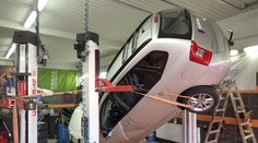 V autoservisu si nemusíte nechat líbit všechno. Jak reklamovat opravu nebo její cenu?