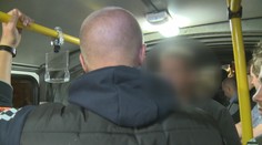 Černý pasažér napadl revizora. Ten skončil na neschopence
