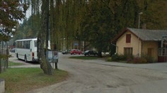 Hrůza v Dačicích: Muž (43) se oběsil na autobusové zastávce!