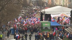 V Praze lidé demonstrovali proti vládě, na akci dohlížela policie