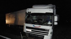 Chodce srazil náklaďák, v nemocnici později zemřel