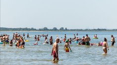 Polský novinář oslovil české turisty u Baltu. Jejich odpověď ho překvapila