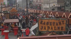 Češi vyráží na adventní trhy do Polska, cestovní kanceláře tam denně vypraví několik autobusů