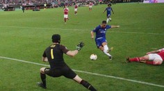 Sestřih finále Chelsea - Arsenal: Čech 4 góly dostal, další tři chytil!