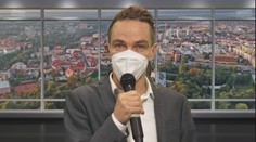 Šéfem Pirátů zůstal Bartoš, prvním místopředsedou se stal Marcel Kolaja
