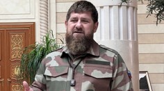 Má být v komatu, ale prochází se venku. Kadyrov se vysmál spekulacím o svém zdraví