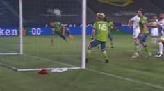 Borec na konec: Obránce v MLS vyhlavičkoval míč z brankové čáry