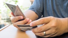 Bankovních podvodů rychle přibývá. Lidé už přišli o miliony