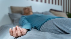 Žena ležela mrtvá dva roky v bytě. Majitel celou dobu pobíral nájem