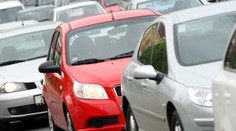 Zákazníci si z AAA AUTO odvážejí stále více vozů, prodeje rostou skoro o pětinu
