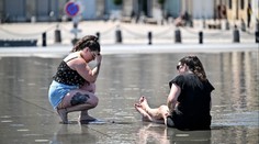 Extrémní vedra v Evropě už zabíjí. Ve Francii zemřelo nejméně sedm lidí