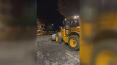 Sesuvy půdy v Itálii zavalily několik domů. Záchranné akce pokračují