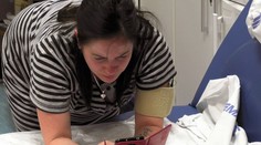 Vážné komplikace u porodu: Dítě se může zaseknout, varuje doktor