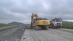 Část dálnice D48 ani nezprovoznili. Nyní ji bourají a znovu postaví