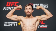 Slovák Klein v UFC opět prohrál, americký soupeř ho uškrtil