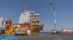 Při explozi nádrže s plynným chlórem zemřelo v jordánském přístavu 13 lidí