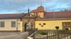 Velký zásah ve valdické věznici. Odsouzení měli plánovat vzpouru