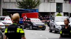 Ozbrojený muž dal ženě nůž na krk, pak ji držel jako rukojmí