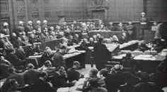 Před 75 lety začal Norimberský proces, vynesl několik rozsudků smrti