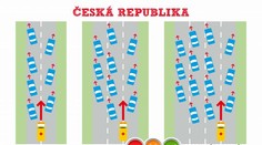 Záchranáři vzkazují řidičům: Prosím, udělejte nám místo!