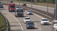 Ministr dopravy vysvětluje zdražení dálničních známek. Změnu ceny prý obklopují mýty